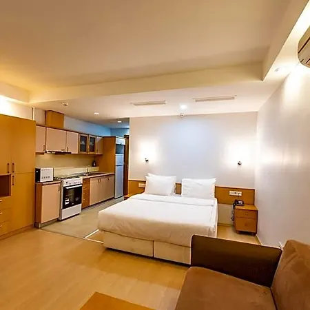 Entes Aparthotel