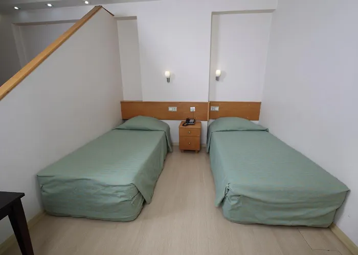 Apartahotel Entes 4*