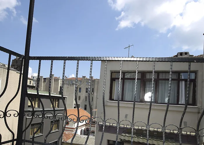 Apartahotel Entes 4*