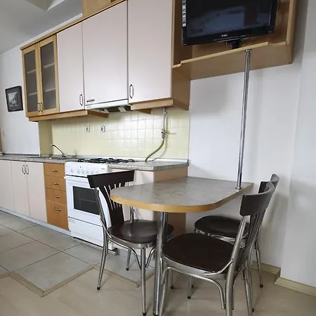 Entes Aparthotel