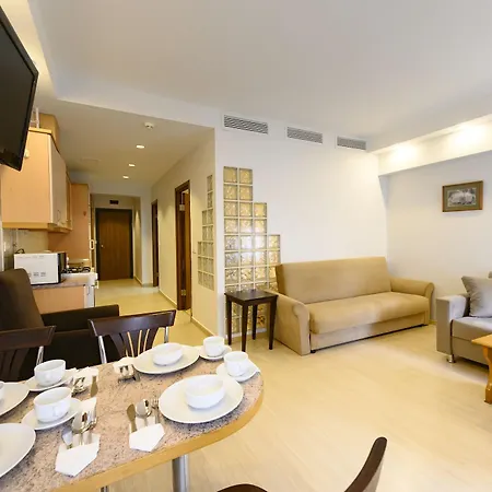 Entes Aparthotel