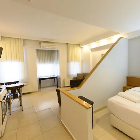 Entes Aparthotel