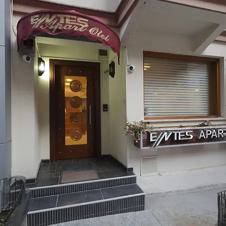 Entes Aparthotel 3*